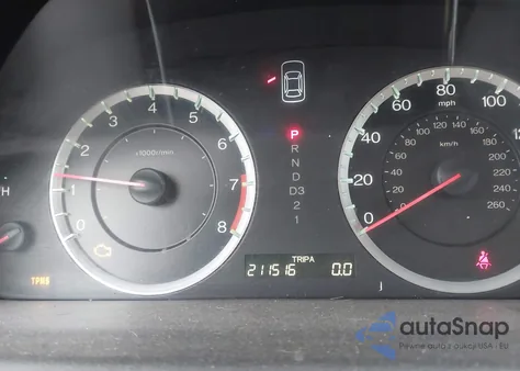 2011 Honda Accord 2.4 Lx из США, поврежденный, VIN 1HGCP2F33BA064022